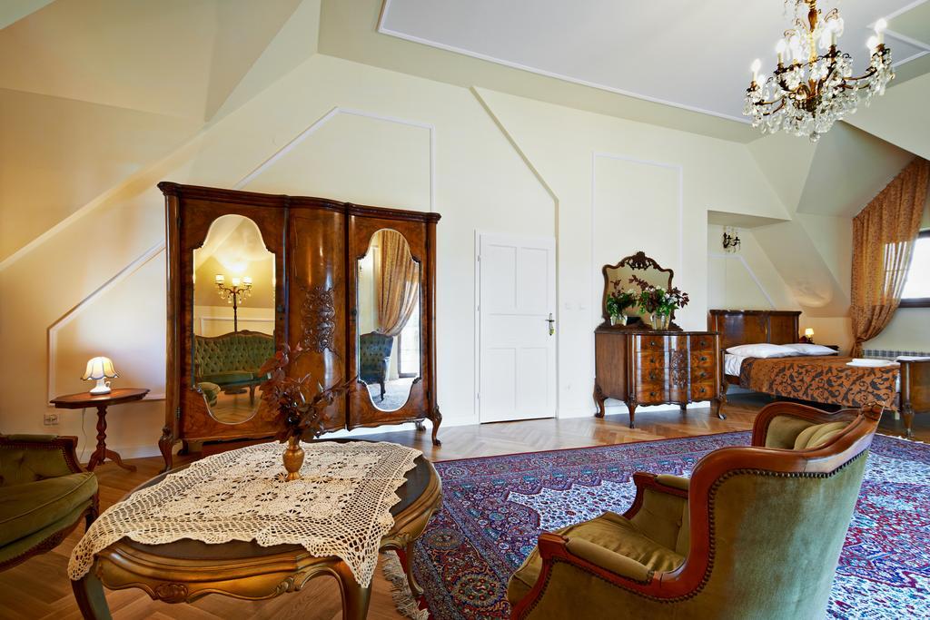 Bed and Breakfast Dwor Osmolice Bialki Dolne Exteriér fotografie