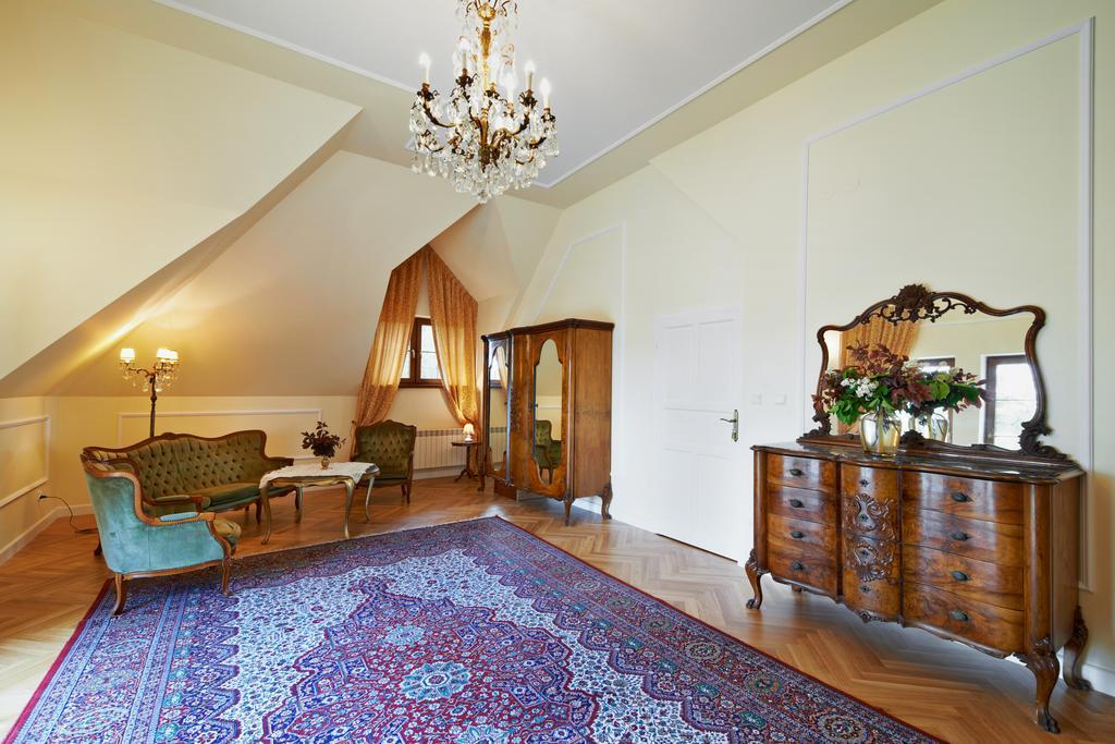 Bed and Breakfast Dwor Osmolice Bialki Dolne Exteriér fotografie